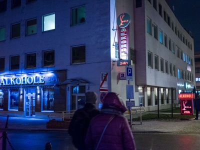 Boomersi ośmieszają się w dyskusji o ograniczeniu sprzedaży alkoholu