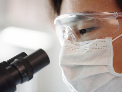 Nowa chińska broń w walce z rakiem – nanoroboty sterowane polem magnetycznym