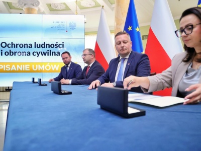 16 nowych umów na wdrożenie Ustawy o Ochronie Ludności i Obronie Cywilnej w województwie lubelskim (zdjęcia)