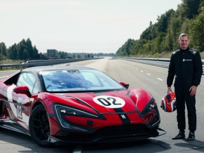 Yangwang U9 Xtreme najszybszym seryjnie produkowanym samochodem na świecie. Osiągnął 496,22 km/h