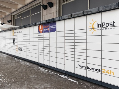 Twoje podwórko może zarabiać. Postaw paczkomat i licz pieniądze