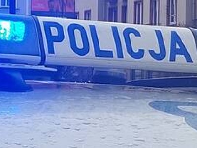 Wrocław: Mężczyzna zawiadomił policję o 500 uzbrojonych bezdomnych. Celem miał być premier