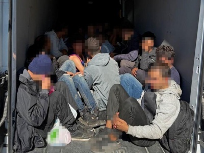 Kurier przewożący migrantów, poszukiwani i skradzione pojazdy. BiOSG z nowymi sukcesami