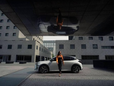 Lancia na Salonie Samochodowym w Lyonie 2025: Lancia Ypsilon, odrodzenie i osiągi