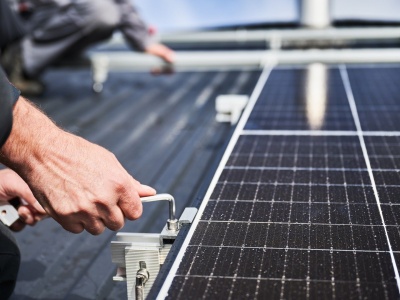 Prezes URE: przyszłość to rozproszone źródła i niższe koszty energii