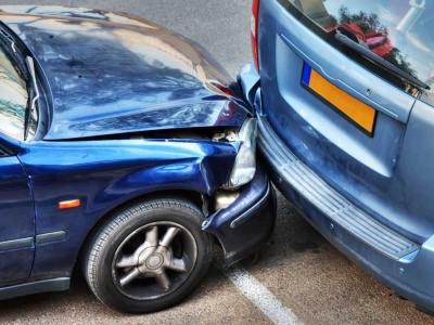 Stłuczka parkingowa? Jak poradzić sobie w stresującej sytuacji?