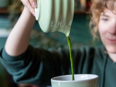 Matcha coraz bardziej popularna i coraz droższa