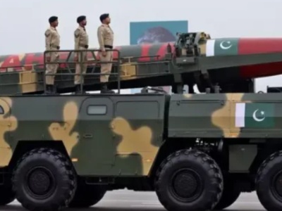 Arabia Saudyjska pod atomowym parasolem Pakistanu