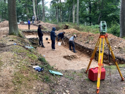 Monumentalny grobowiec sprzed 6000 lat pełnił jeszcze jedną rolę. Archeologiczna sensacja w Niemczech