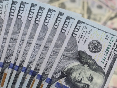 Zabezpieczenie kursu - jak nie przepłacić przy wymianie walut