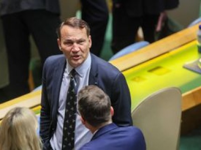 Sikorski reaguje na słowa Trumpa o zestrzeliwaniu rosyjskich samolotów