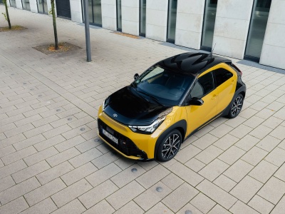 To pierwszy taki model w swojej klasie. Japończycy zaskoczyli