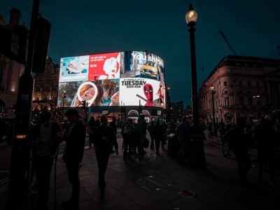 Konsumenci wybrali: Amazon, Snapchat i TikTok potrafią robić reklamy