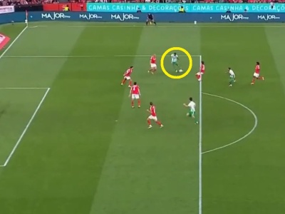 Co za bramka! Zespół Polaka popsuł debiut Mourinho przed własnymi kibicami