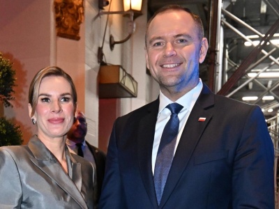 Para prezydencka wystroiła się na bal u Trumpów. Marta Nawrocka skradła cały show