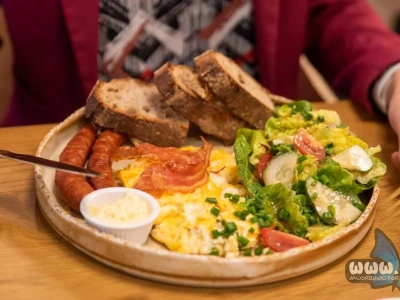 Co dobrego zjeść na śniadanie - oferta śniadaniowa Restauracji Spichlerz Smaku w Jaworznie