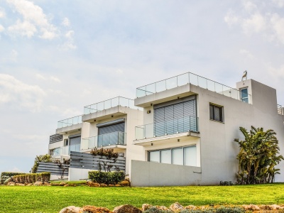 Ranking cen operatów szacunkowych w Polsce – gdzie rzeczoznawcy majątkowi oferują najkorzystniejsze wyceny?