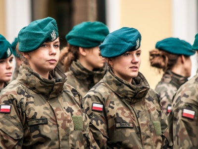 Nowe koszary, nowe mundury. Armia robi miejsce dla kobiet