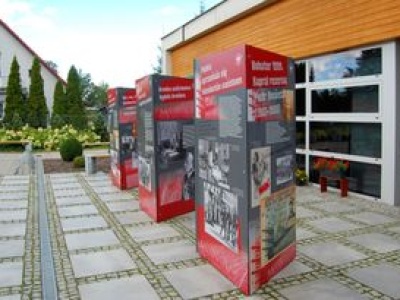 Kaczory: plenerowa wystawa o podporuczniku Piotrze Konieczce