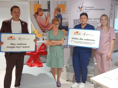 Samodzielny Publiczny ZOZ w Kraśniku z nowymi łóżkami dla rodziców leczonych dzieci