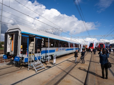 PKP Intercity: Nowy wagon H. Cegielski wymaga poprawek