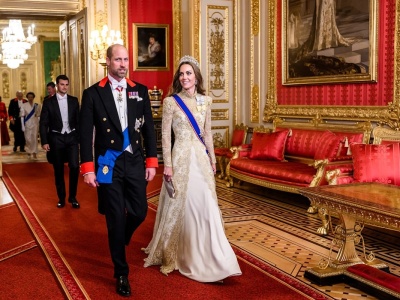 Książę William wściekły na wujostwo. 