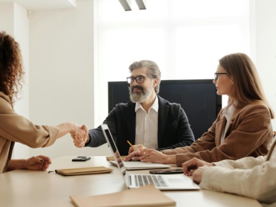 Przedsiębiorstwo Drivia pod młotek: Syndyk sprzedaje firmę w całości