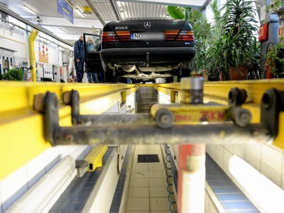 Nie pokażesz auta, nie przejdziesz. Nowe zasady zaskakują kierowców