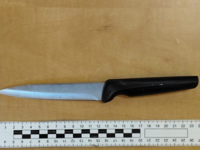 Chwile grozy w restauracji. Najpierw rozpylił gaz, potem wyciągnął nóż