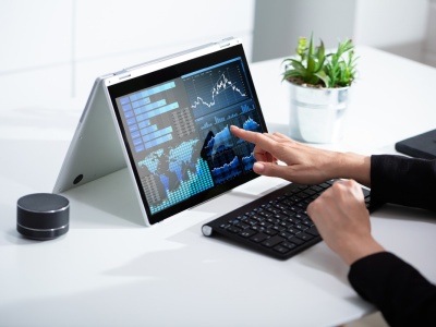 Komputer i tablet w jednym urządzeniu? Sprawdzamy nowoczesne, konwertowalne laptopy