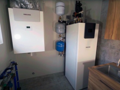 130-metrowy dom ogrzewają za grosze. Choć na działce mają gaz, wybrali inną metodę