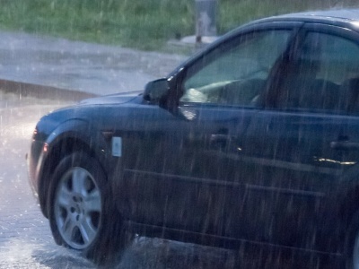 Tak kierowcy niszczą silniki. Jesienią problem się nasila