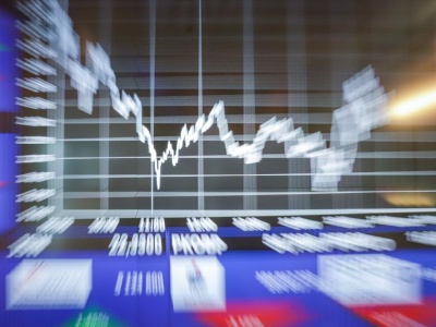 Koniec lata, a korekty nie widać