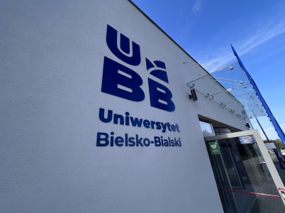 „Qigong z energią i gracją - bezpłatne zajęcia z Uniwersytetem Trzeciego Wieku UBB