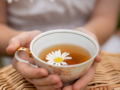 Cztery z sześciu herbatek zawierały pestycydy. Rumianek pod lupą