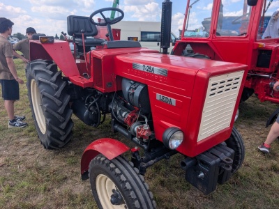 Władimirec T-25: Nie działa podnoszenie narzędzi. Co robić? Spalić go, ale jest też inne wyjście