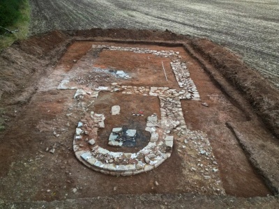 Dziecięce groby pod kaplicą i tajemniczy rytuał. Woda odgrywała w nim kluczową rolę