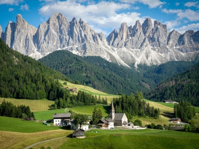 Nowe życie w Trentino – Trydent : Włosi płacą nawet 100 000 euro za przeprowadzkę w Alpy