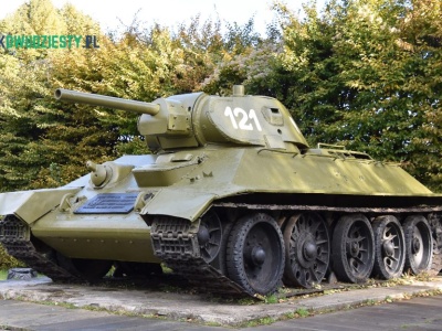 Tablica przy czołgu T-34 w Gdańsku