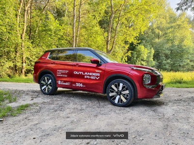 Test: Mitsubishi Outlander PHEV 4WD 306 KM Instyle Plus - 100% Mitsubishi