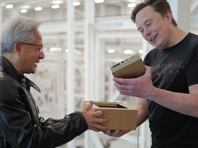 Szef Nvidii dał go Muskowi. Komputer Spark może zapewnić przewagę twojej firmie