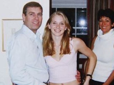 Virginia Giuffre znów oskarża księcia Andrzeja. W pośmiertnej książce zdradza przebieg ich spotkań