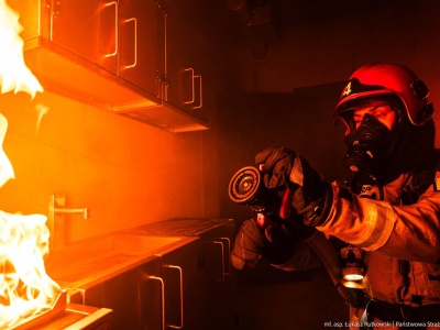 Czujka w domu jak radio czy telewizor. 