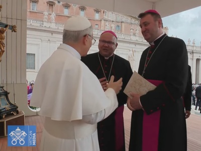 Wierni czekają… Papież Leon XIV rozważy wizytę na Białorusi