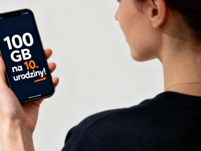 Prawdziwa bomba na 10. urodziny operatora - najtańsze 100 GB w telefonie