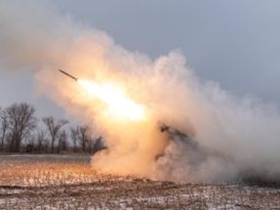 Brytyjski wywiad: Rosja przesuwa jednostki wzdłuż frontu