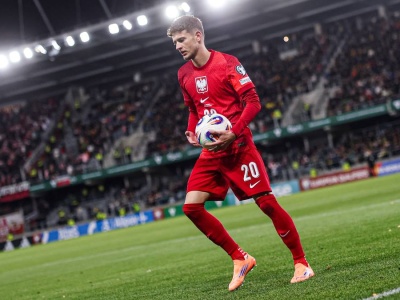 Po wielkiej stracie chciał uciec od piłki. Dziś cały kraj mu dziękuje za ten mecz