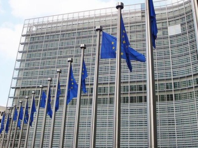 Przełom w negocjacjach dotyczących finansowania przemysłu zbrojeniowego w UE