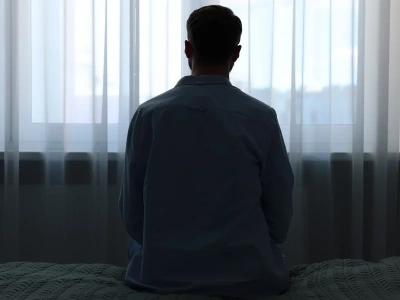 Naukowcy: Samotność zwiększa ryzyko śmierci z powodu raka. Najnowsze badania