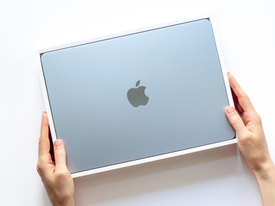 MacBook z nowym ekranem. Spełni się koszmar Steve'a Jobsa